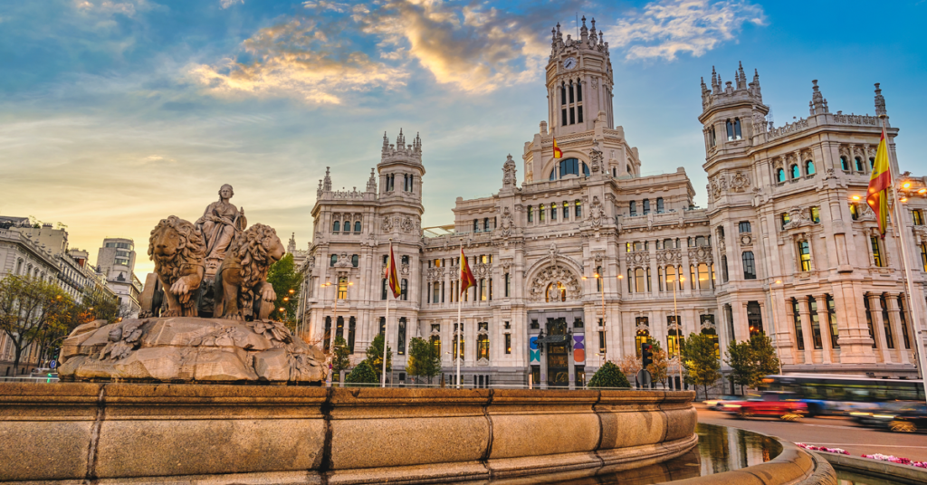 Madrid e Parque Warner • 3 Dias
