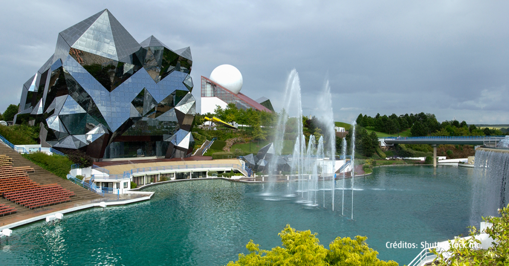 Paris, Vale do Loire e Futuroscope • 4 Dias